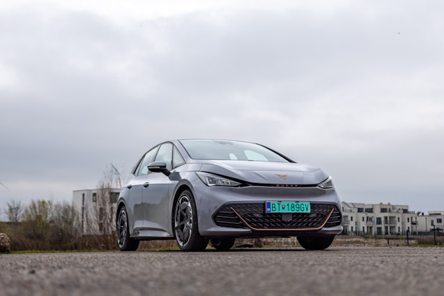 Comment choisir la voiture compacte idéale : guide complet d&rsquo;achat